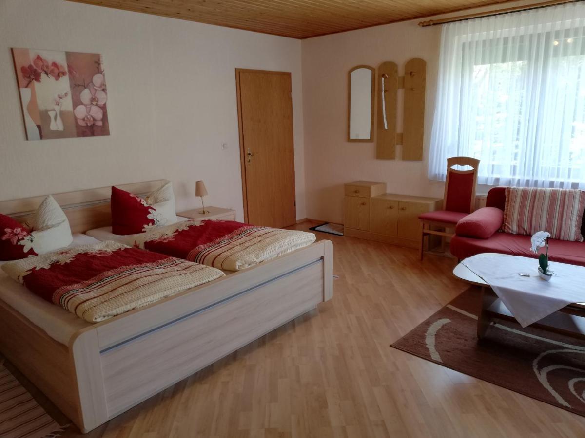 Am Waldrand Spreewald Hotell Burg  Exteriör bild