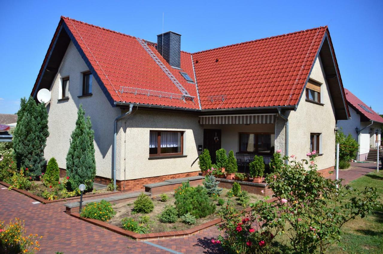 Am Waldrand Spreewald Hotell Burg  Exteriör bild