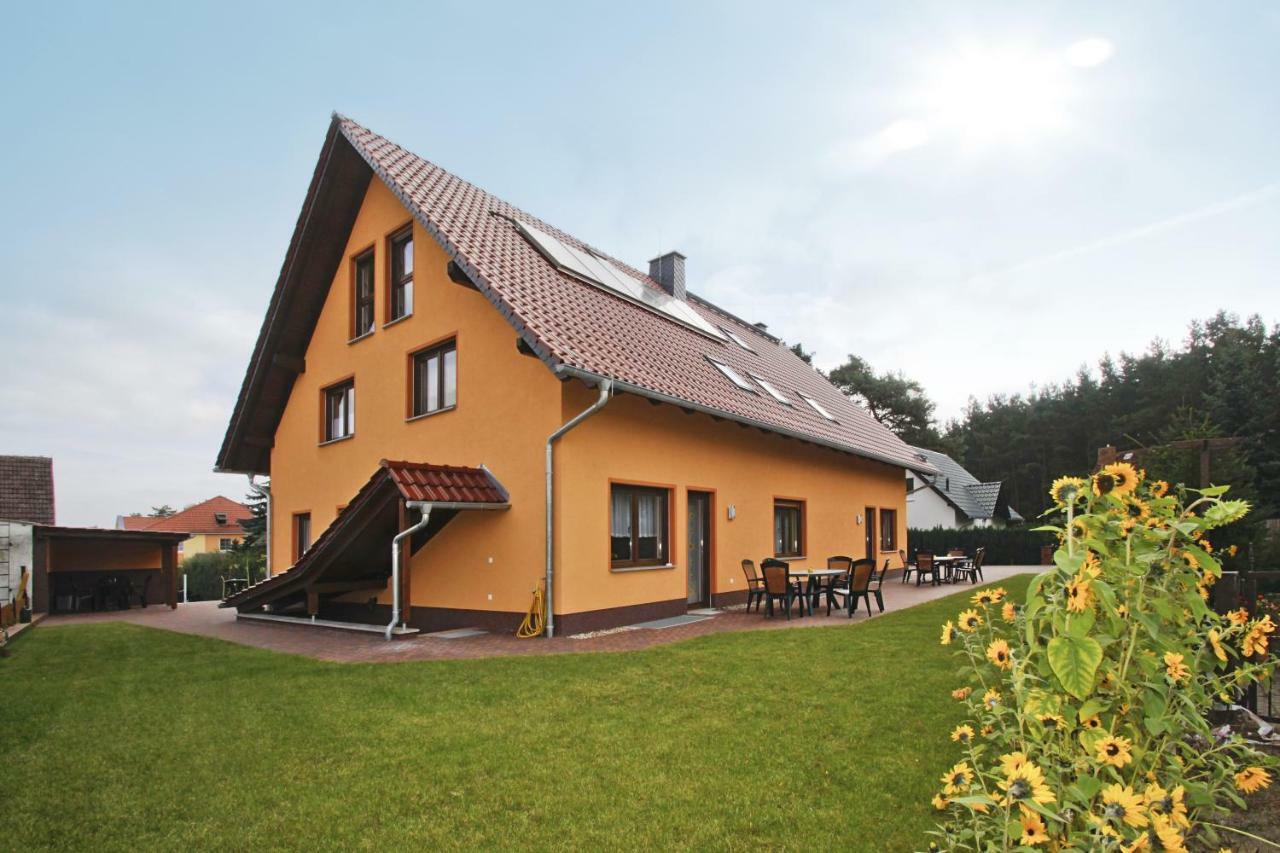 Am Waldrand Spreewald Hotell Burg  Exteriör bild